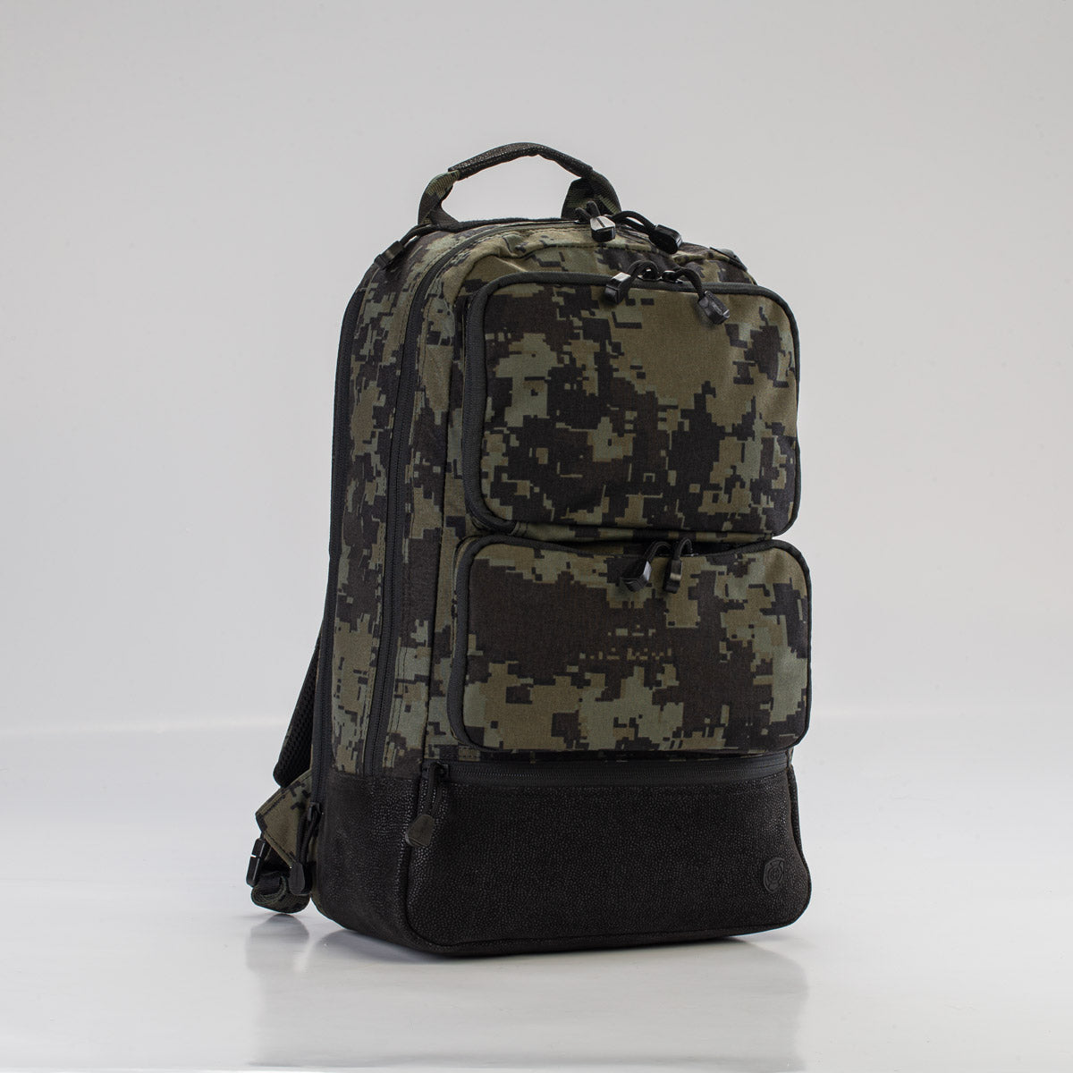 TRAVEL BAG