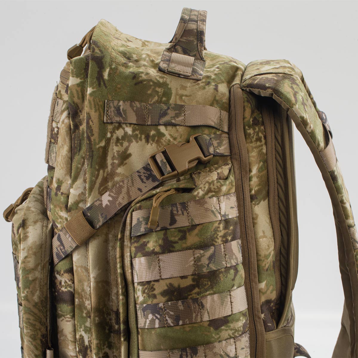 LARGE TACTICAL PACK