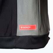 PERFORMANCE JACKET