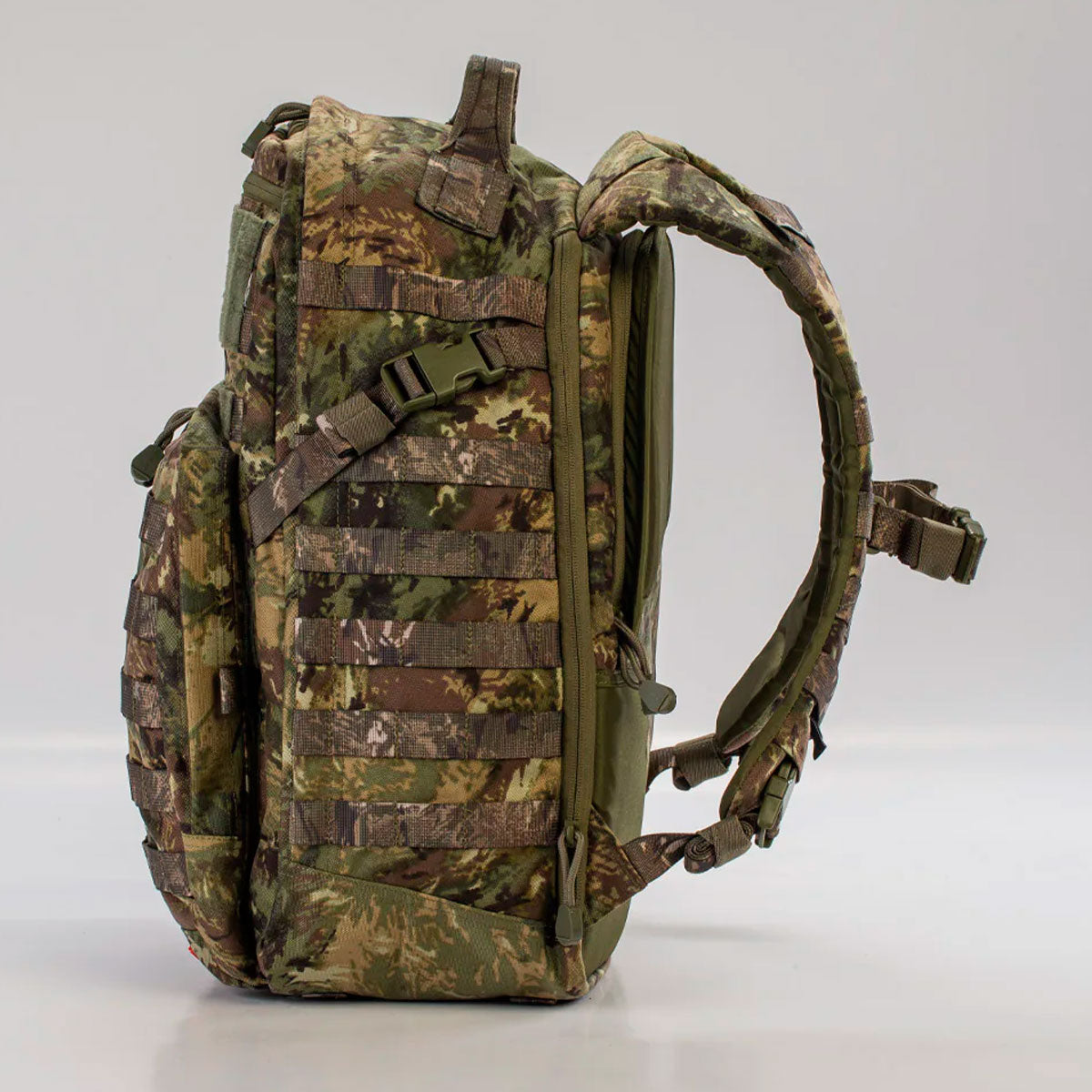 MEDIUM TACTICAL PACK