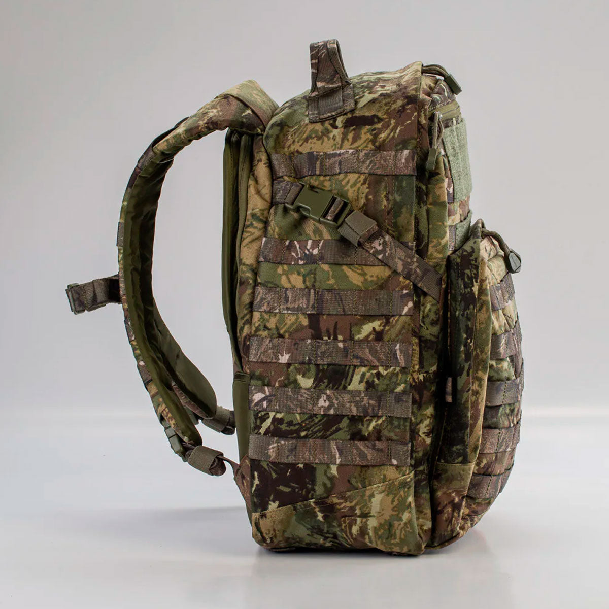 MEDIUM TACTICAL PACK