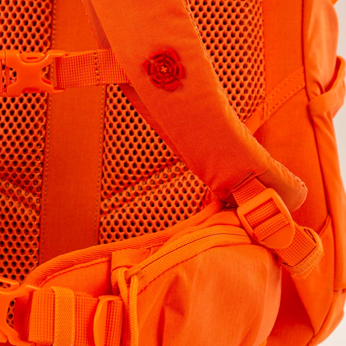 LARGE OUTDOOR PACK