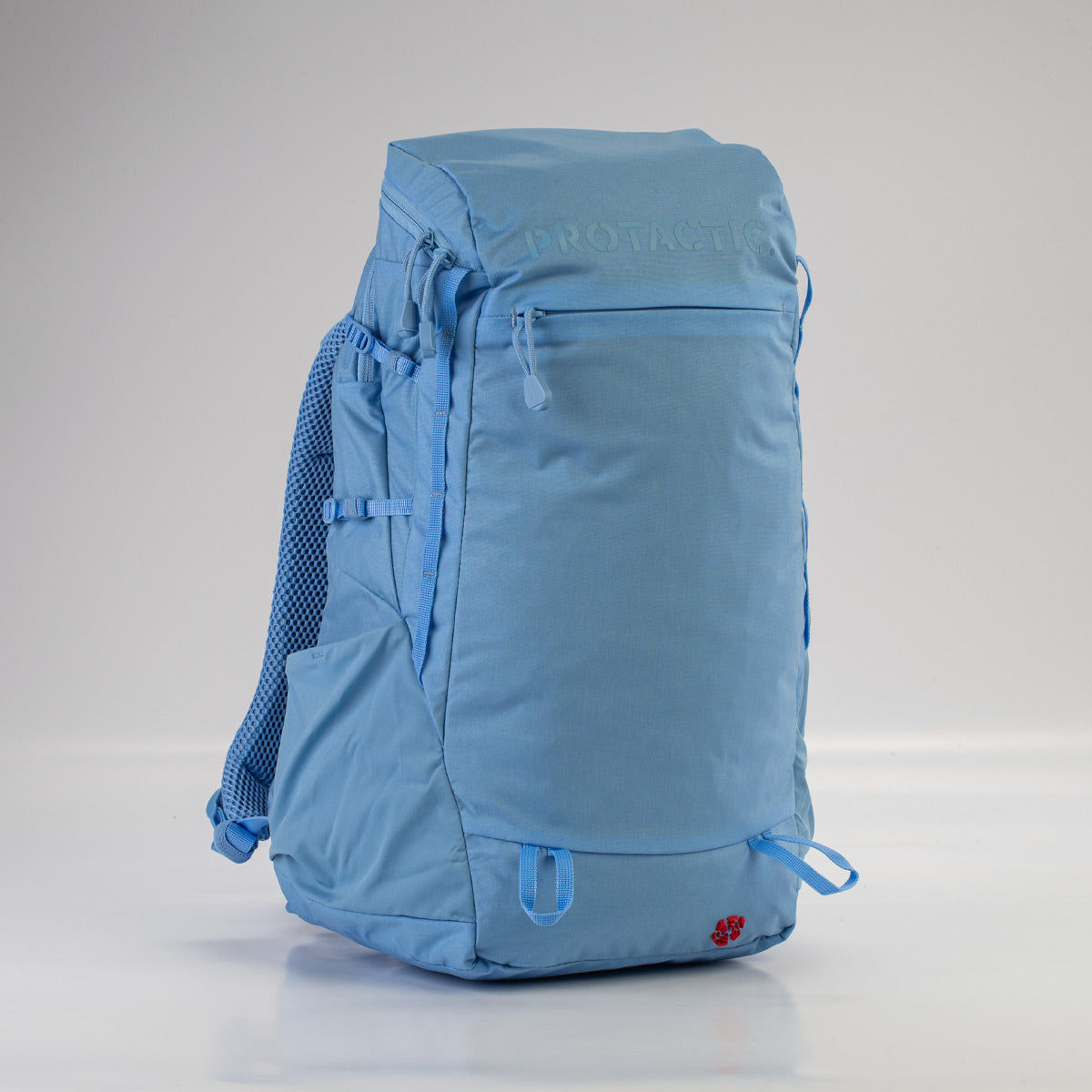 MEDIUM TREK PACK