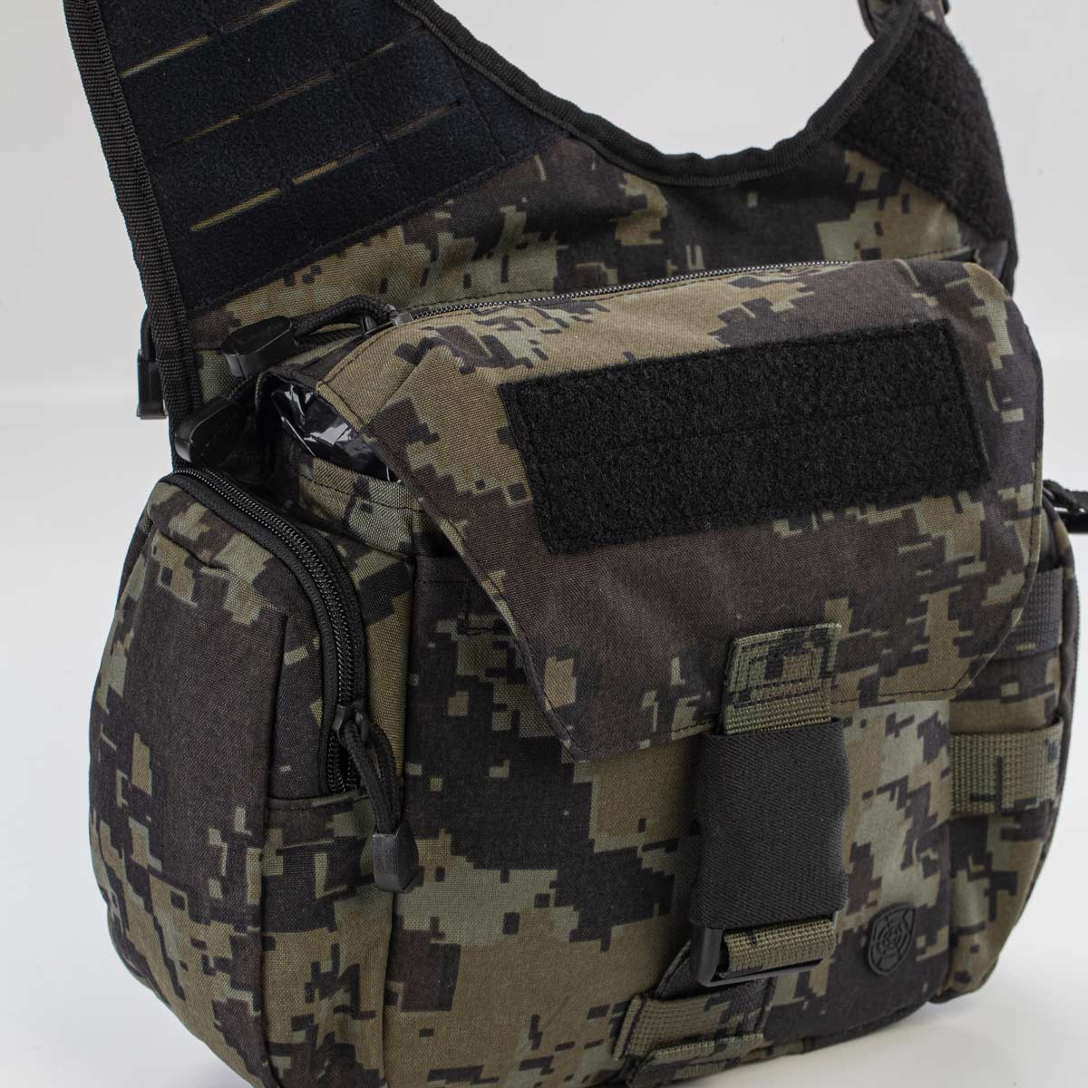 SLING BAG