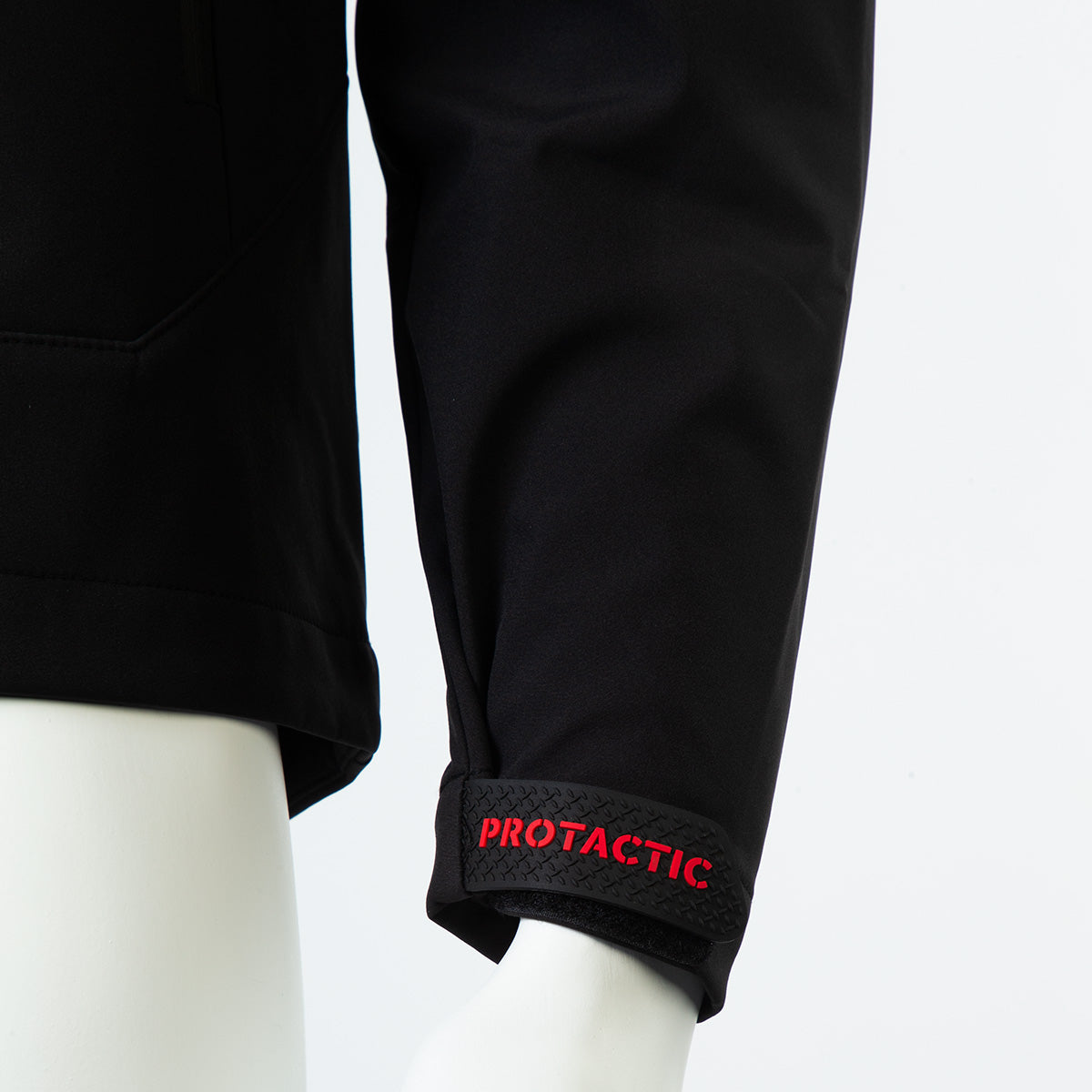 TRITEA SOFTSHELL JACKET